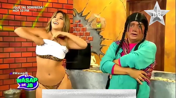 Peruana Gaby Serpa Compilaci&oacute;n nikinis | El especial del Humor TV  