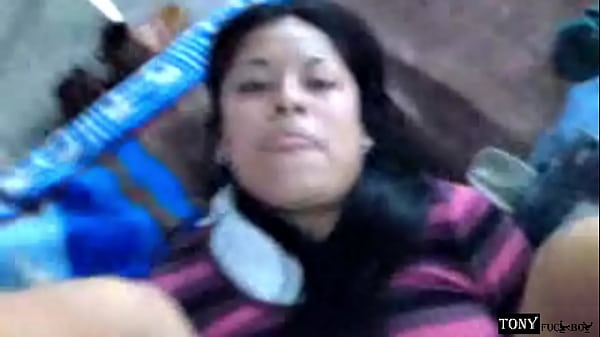 Le ped&iacute; la conchita y prefiri&oacute; darme el culo.. Es su primera vez y le doli&oacute; por mas de una semana.