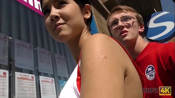 HUNTK. Blowing cock to get some money