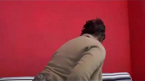 Session fist fucking and dildo for bitch in heat