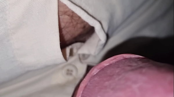 A MIO FRATELLO PIACE ESSERE SPIATO MENTRE SI SEGA IL SUO GROSSO CAZZO E SI SCOPA IL LETTO | GEMITI E STRUSCIAMENTI - RAGAZZO SEXY SBORRA FORTE ALLO SPECCHIO