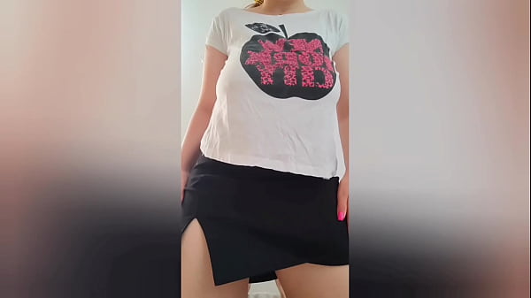 Hot cutie with big breasts and big boobs filmed herself on her phone