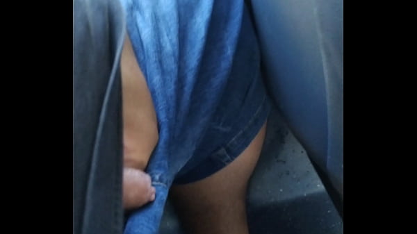 Tes&atilde;o no &ocirc;nibus