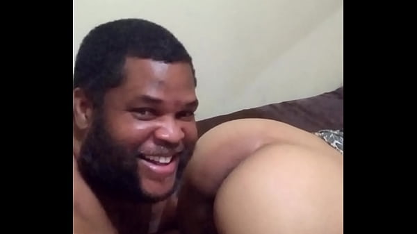 My girl is letting me taste her sweet ass!!!