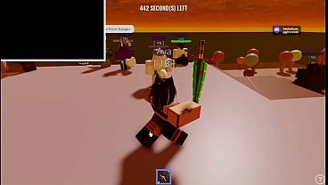 Slut gets used in roblox cumbat  