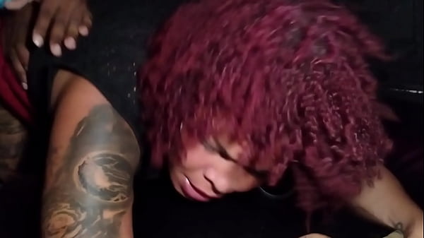 Gozei ouvindo a slut gemendo no pau do neg&atilde;o