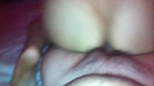 Mi mujer d&aacute;ndome el culo