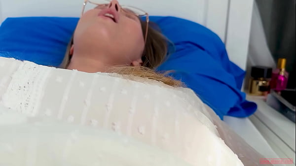 Sly stepson fucks sad stepmom, cumming on her pussy.