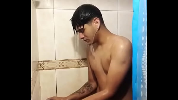 Duch&aacute;ndose solo