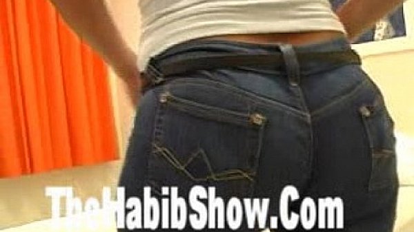 Thick sexy Brazilian wit a Fat Ole Ass