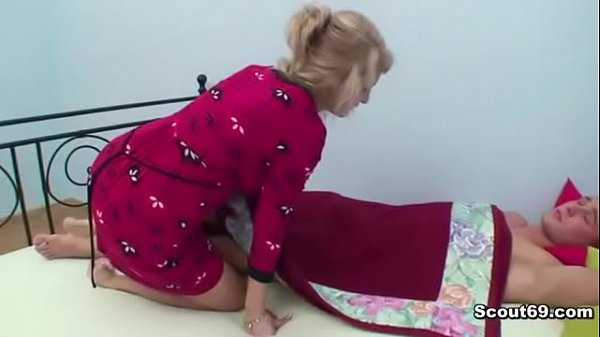 Sexy Blonde Mature Fuck Anal and gets Cum on Pussy 