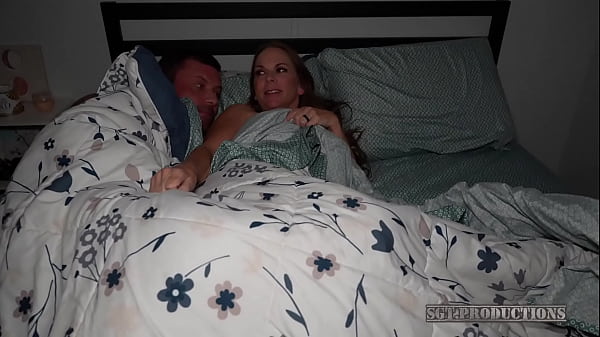 StepSon Gives StepMom The Fucking She's Been Wanting And Doesn't Pull Out