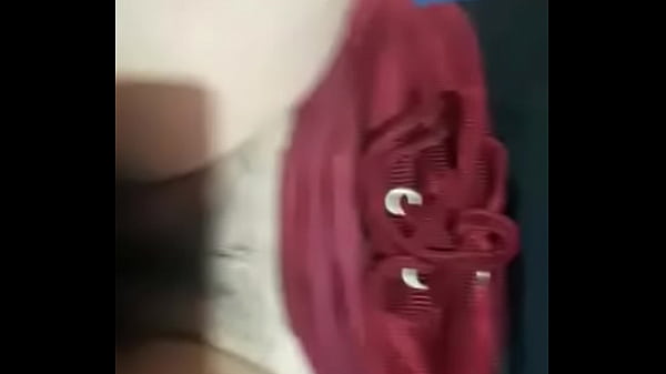 Me follan rico y terminan dentro de mi