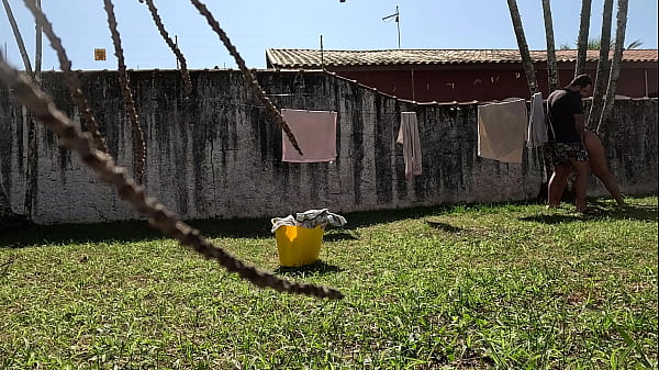 Fodendo no quintal da minha sogra