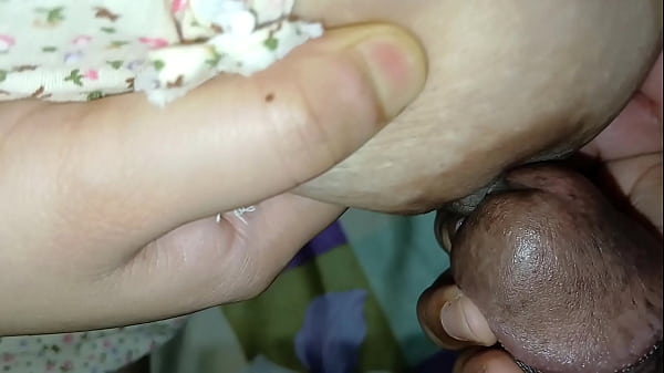 Stepsister and stepbrother make sex relation in store room