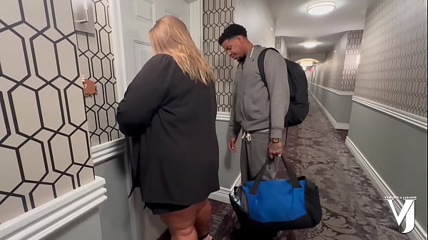 Premium Guest Servicer ft Harry Long