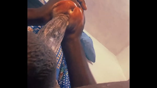 Sneak peak of late night toy fuck