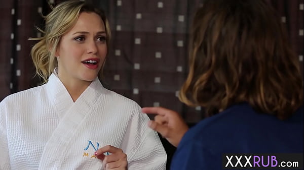 Big ass blonde Mia Malkova riding big hard cock