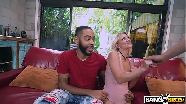 Riley Star Fucks a Fan