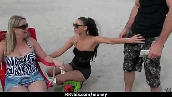 Amateur has sex for some quick cash 14