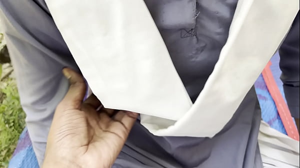 The Indian school girl of Indian village took her in the forest and her fuck