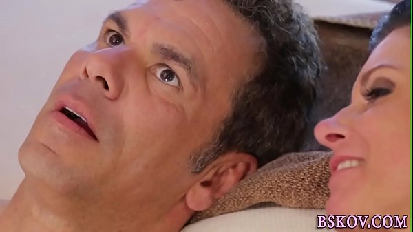 Babe gets pussy eaten out