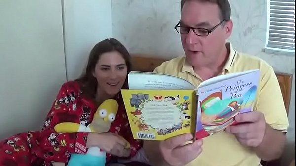 Inocente putita follada antes de dormirse - La conoci en Casualhot.com  