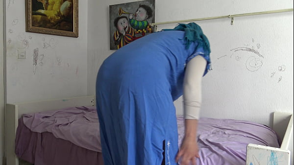 I fucked my submissive turkish immigrant maid in her asshole 