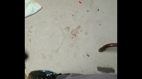 Amature Sissy raids pants  