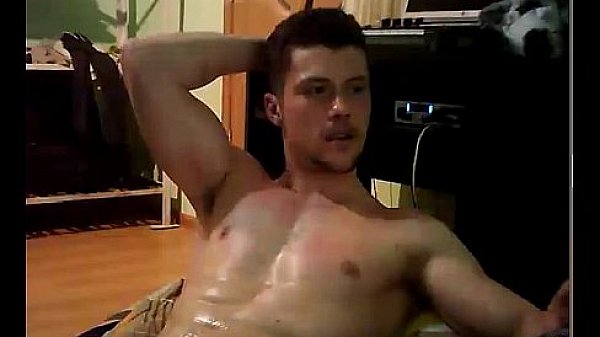 Anh UK đẹp trai vl sục cặc v&agrave; bắn tinh, kh&ocirc;ng mạnh lắm