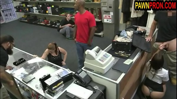 Pawnshop Customer Has the Most Gorgeous Body