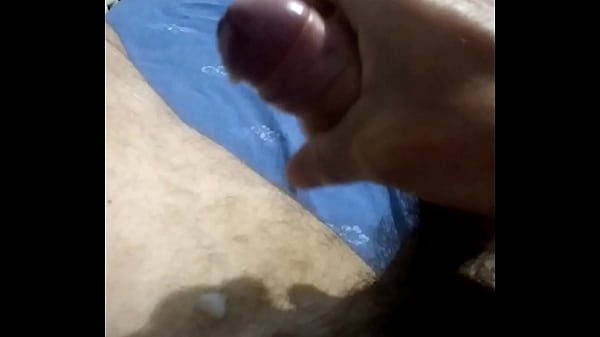 Quero uma buceta bem molhada  