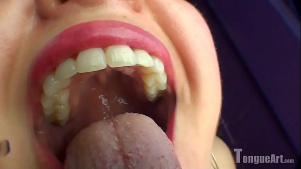 Tongueart model opens wide