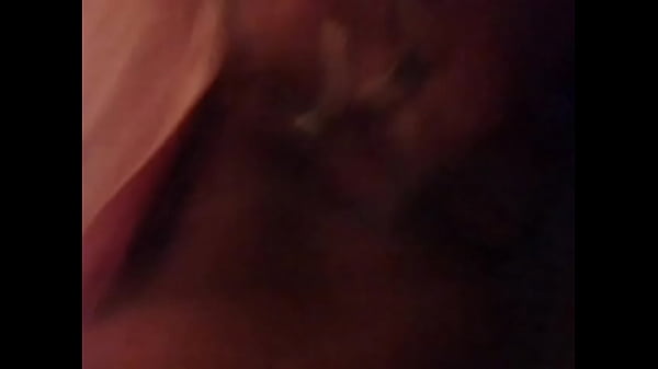 Pretty Pussy Squirts 