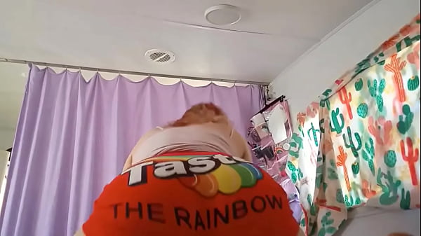 #HumpDay #ilovebigblackcock #tastetherainbow  