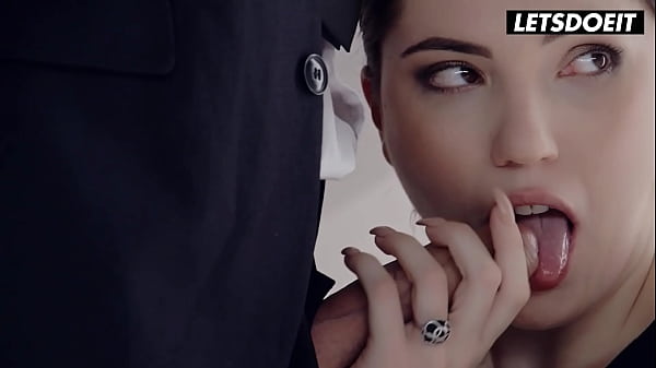 Stacy Cruz Is The Perfect Girl To Join Mia Evans's Threesome - WHITEBOXXX  