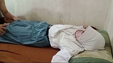 Pelajar viral berhubungan intim dengan kakak iparnya