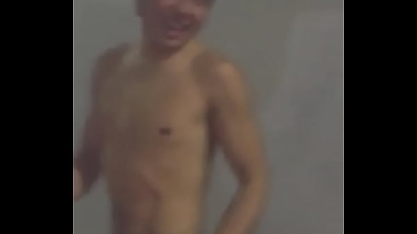 Bot Nhật Bản d&acirc;m thử sex toy