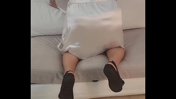 Fat chubby Granny likes to show you her shaved pussy.