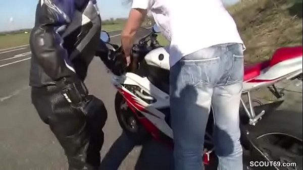 Skinny German MILF Claudi fucked by Stranger after Bike Tour