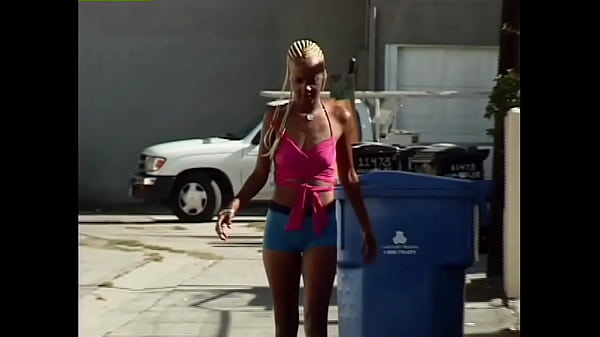 Sexy black whore gets fucked