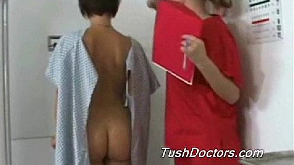 Melissa gets her annual gyno rectal exam