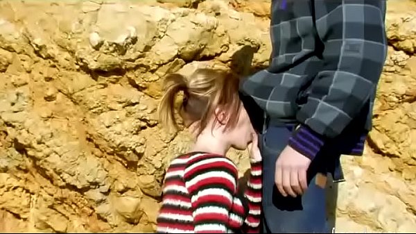 Outdoor blow job for shameless amateur fuckers Vol. 40  