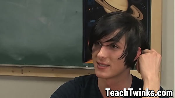 Blond twink gay ass pounded in classroom 