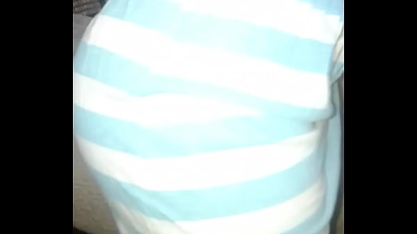 shaking as while dancing  