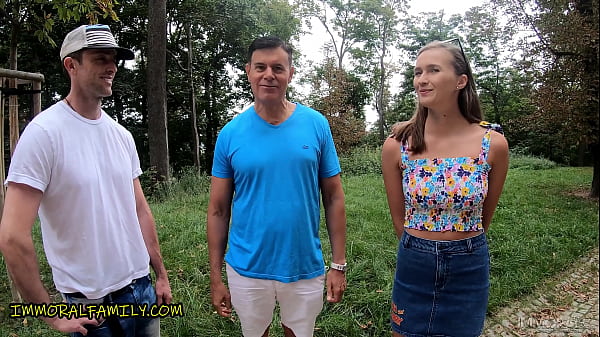 STEP SISTER Stacy Cruz FUCKS Tour Guide IN FRONT of STEP BROTHER &ndash; IMMORAL FAMILY 4K