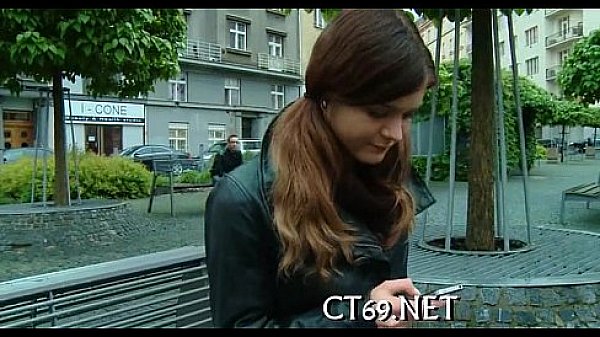 Sexy honey enjoys sexy fucking