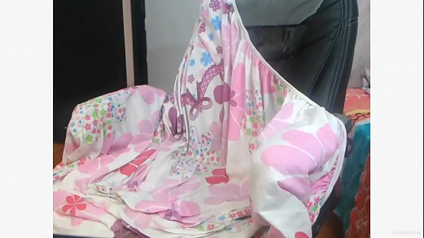 pregnant girl play with herself