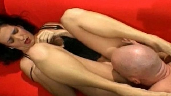 Milf sucks booth dick on bed