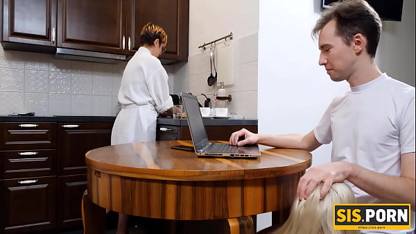 Woman is cleaning house while stepson is fucking stepsister